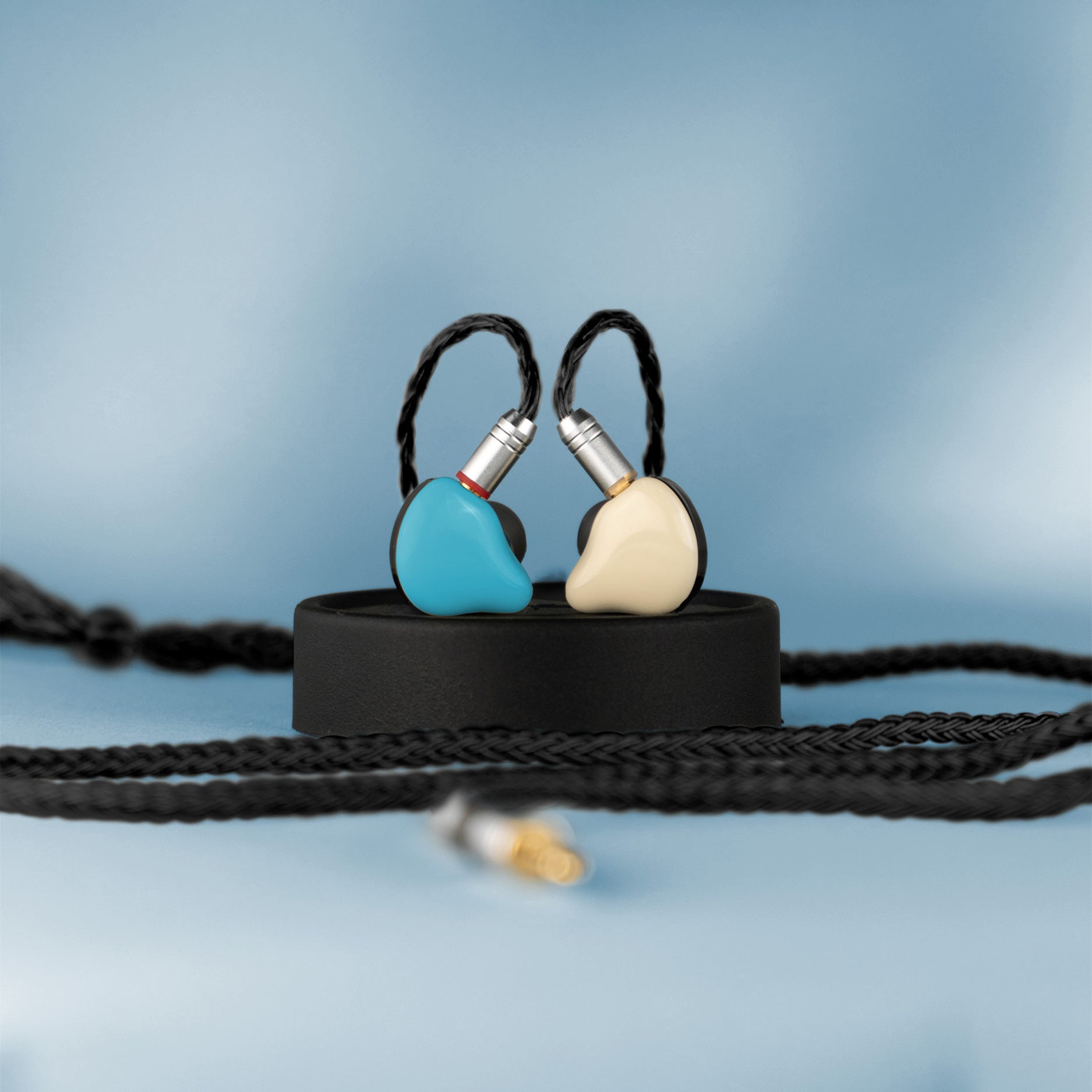 BJ - 2 PRO | Creativo