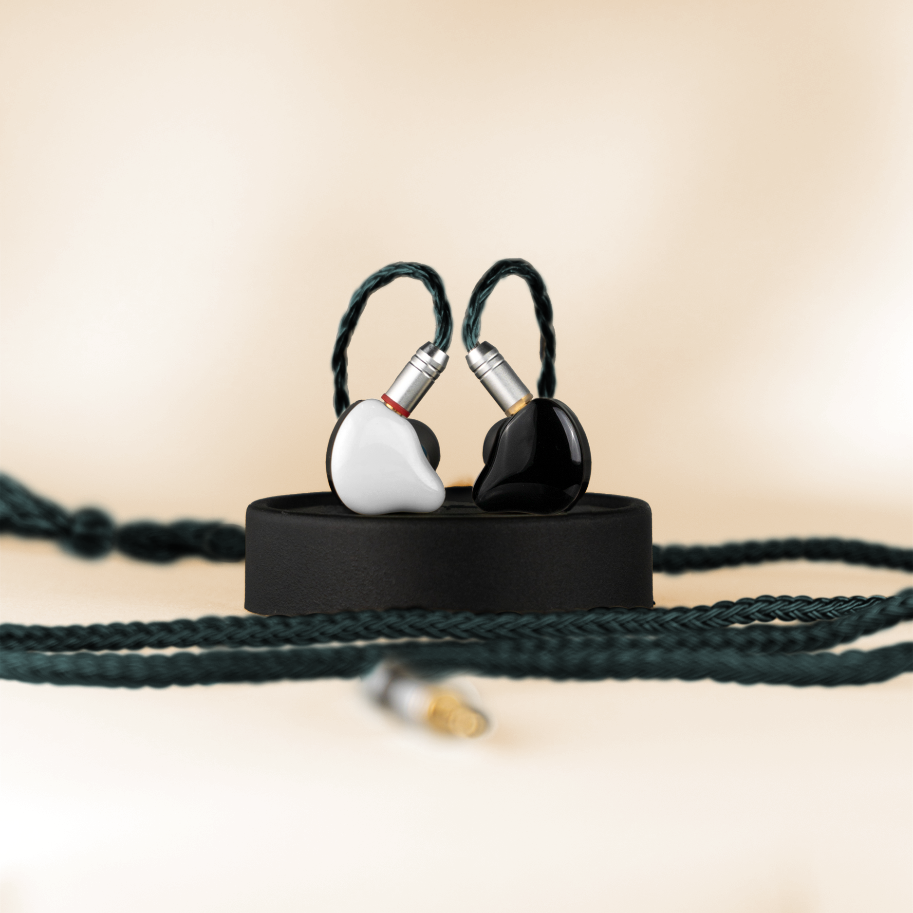 BJ - 2 PRO | Creativo