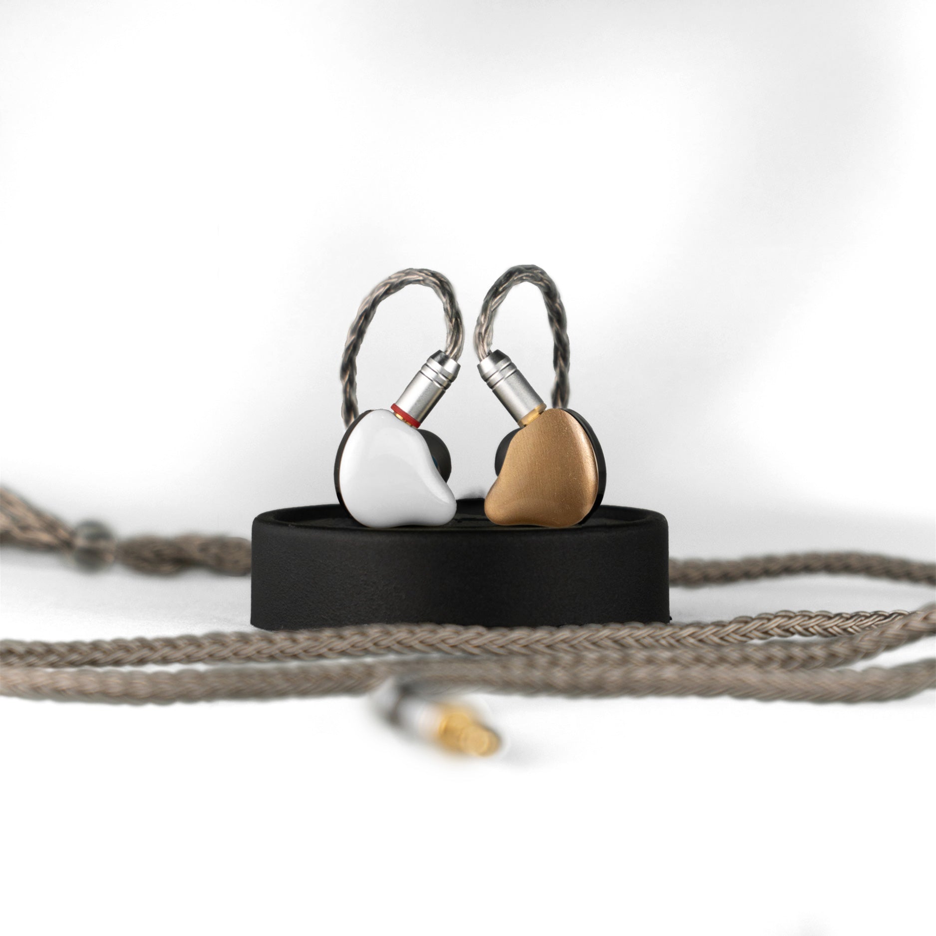 BJ - 2 PRO | Creativo