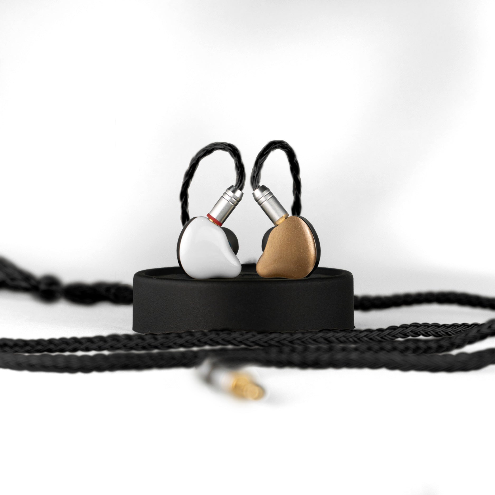 BJ - 2 PRO | Creativo