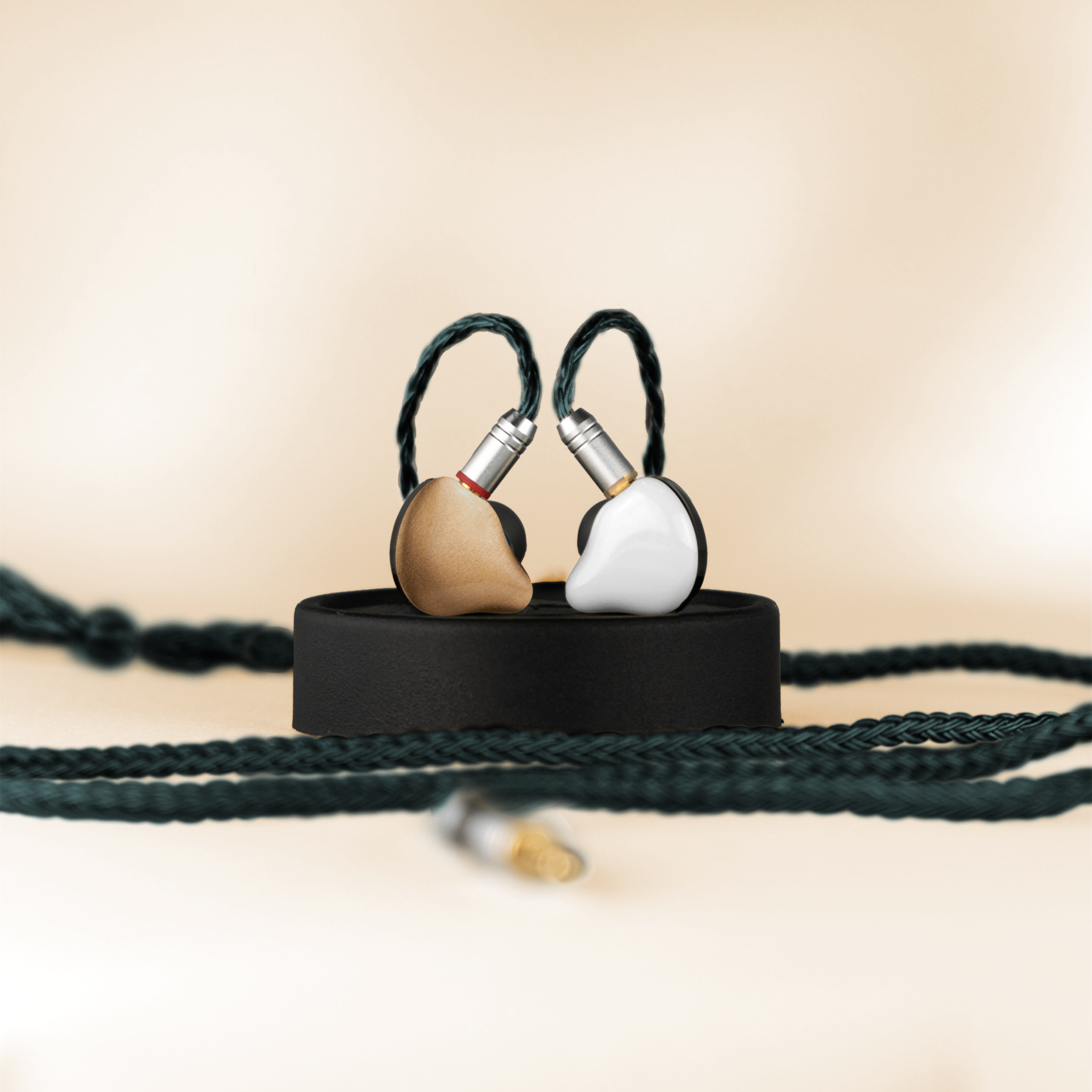 BJ - 2 PRO | Creativo