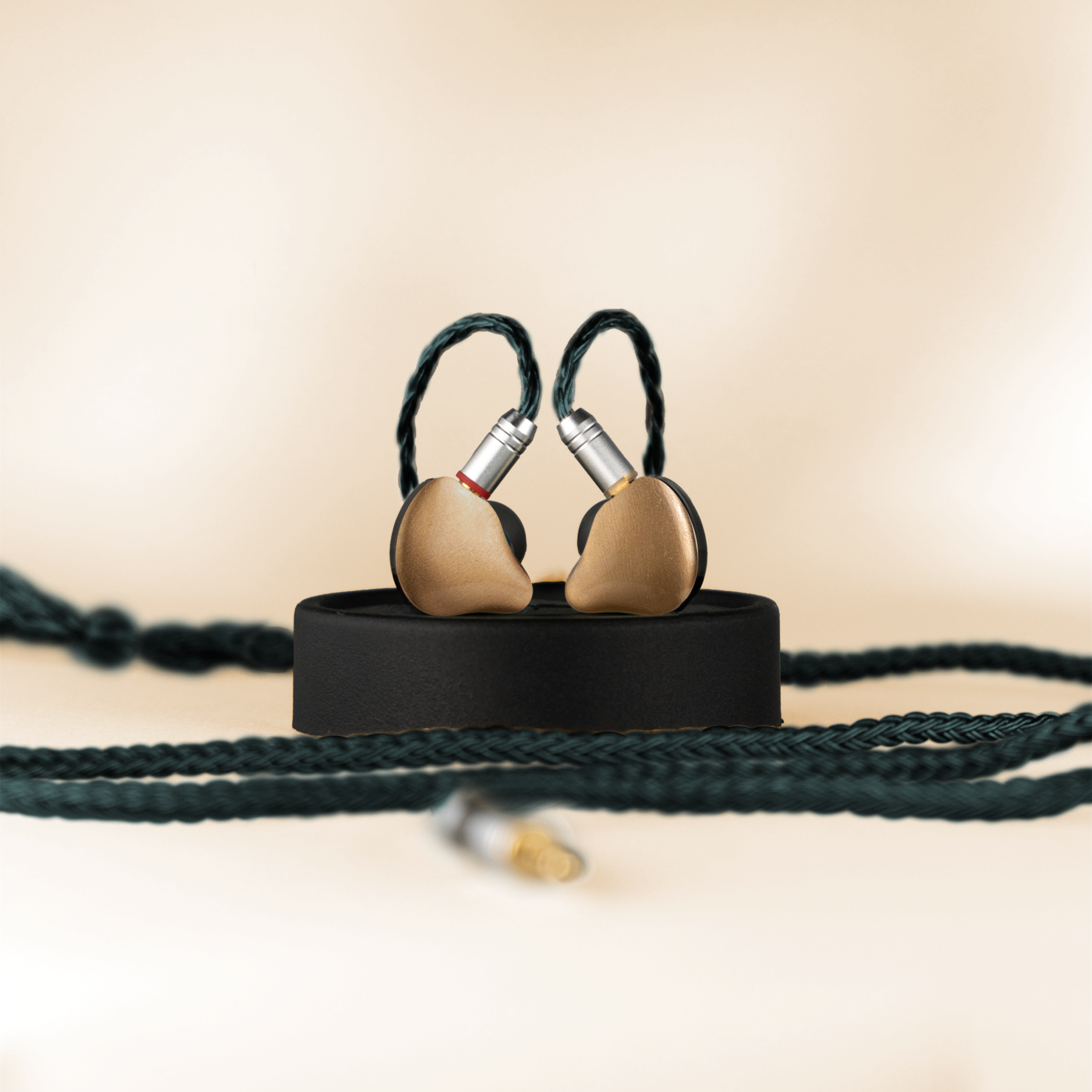 BJ - 2 PRO | Creativo