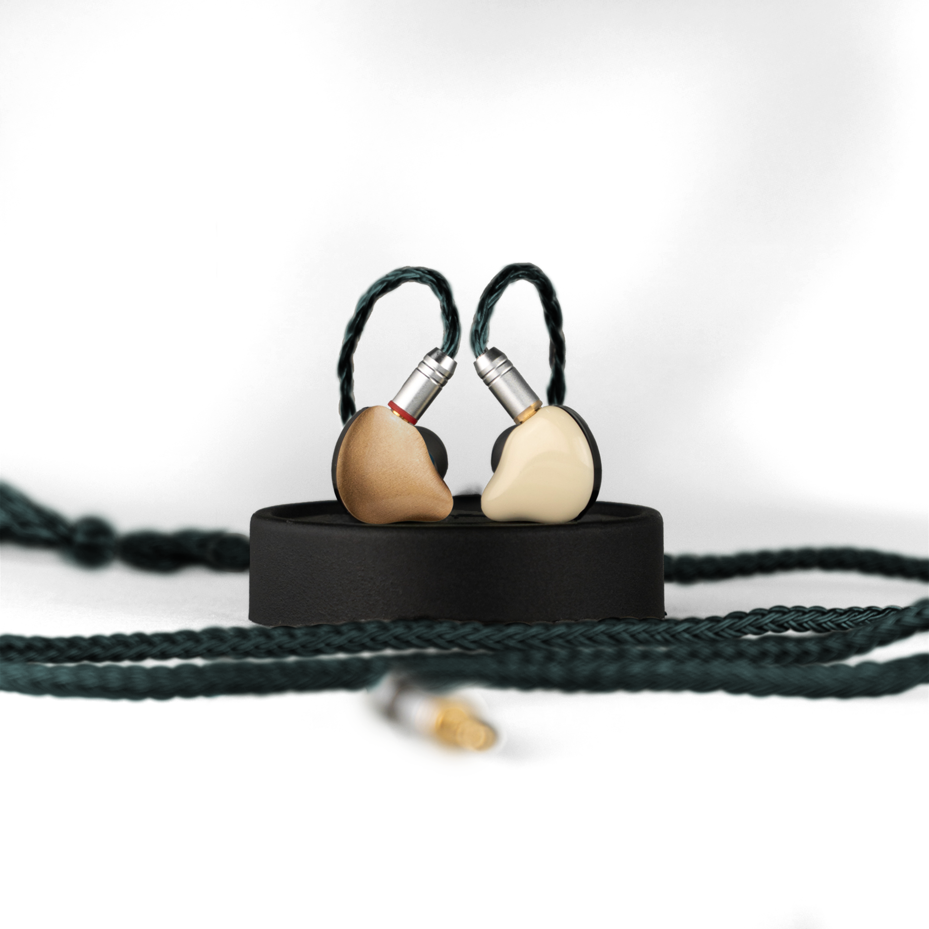 BJ - 2 PRO | Creativo