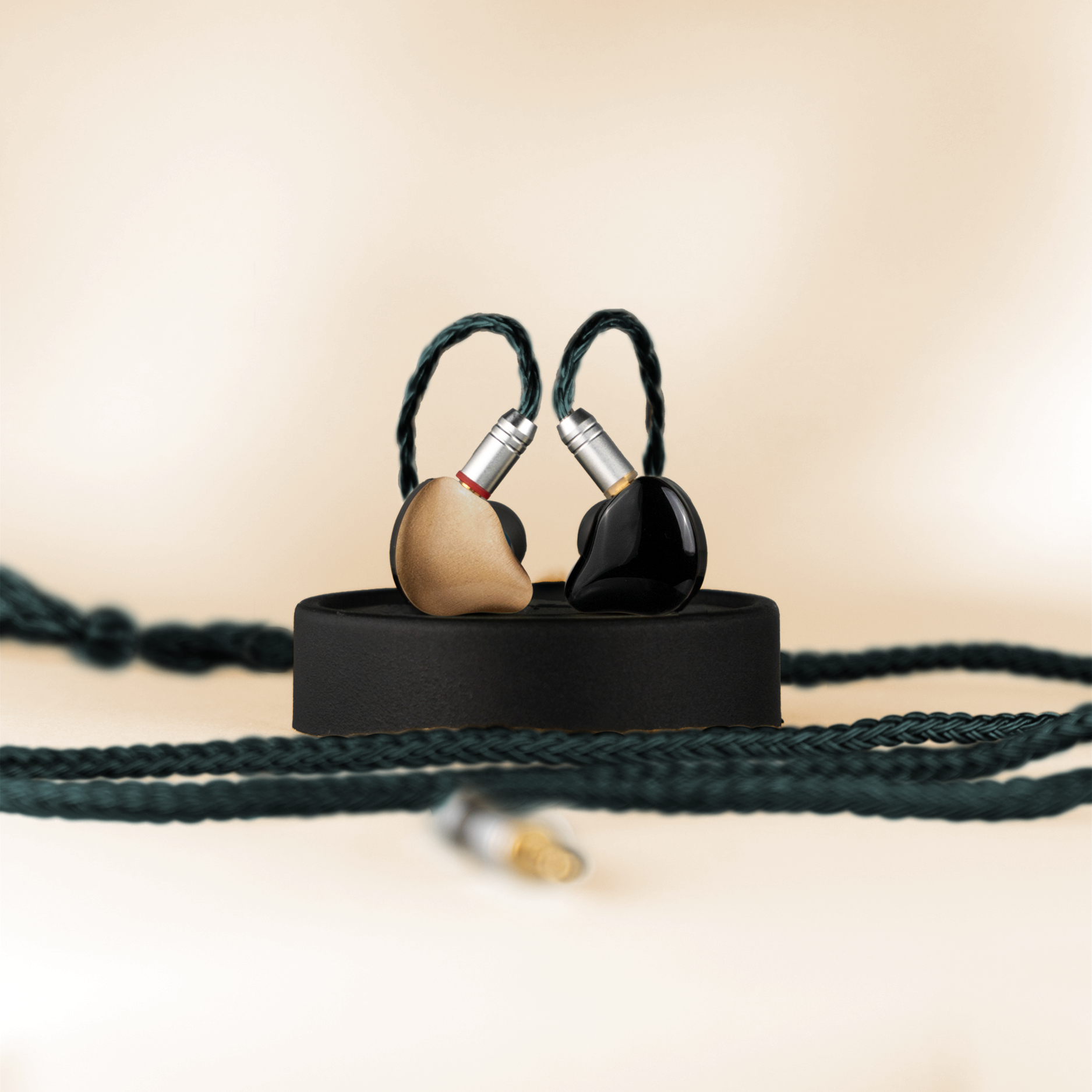 BJ - 2 PRO | Creativo