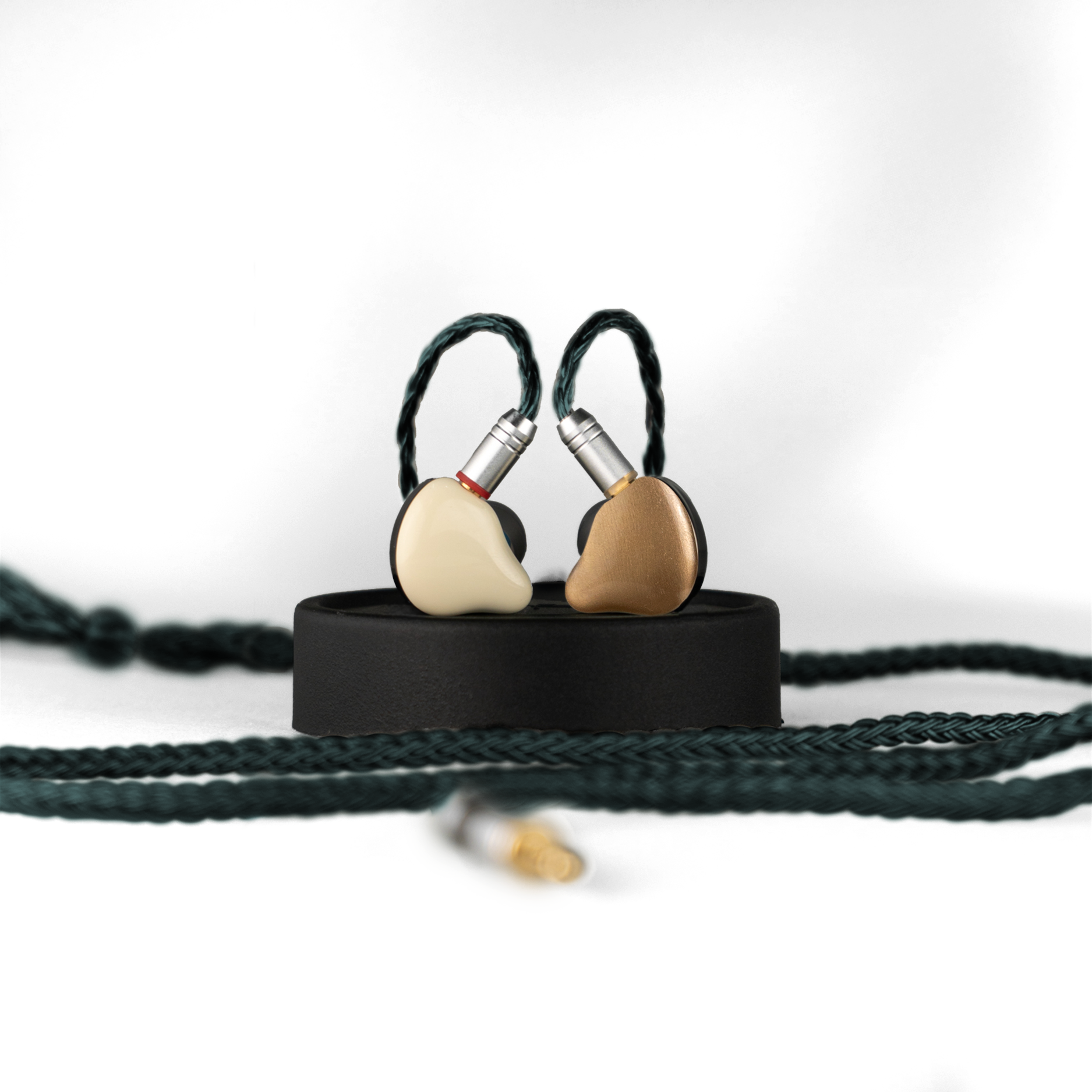 BJ - 2 PRO | Creativo