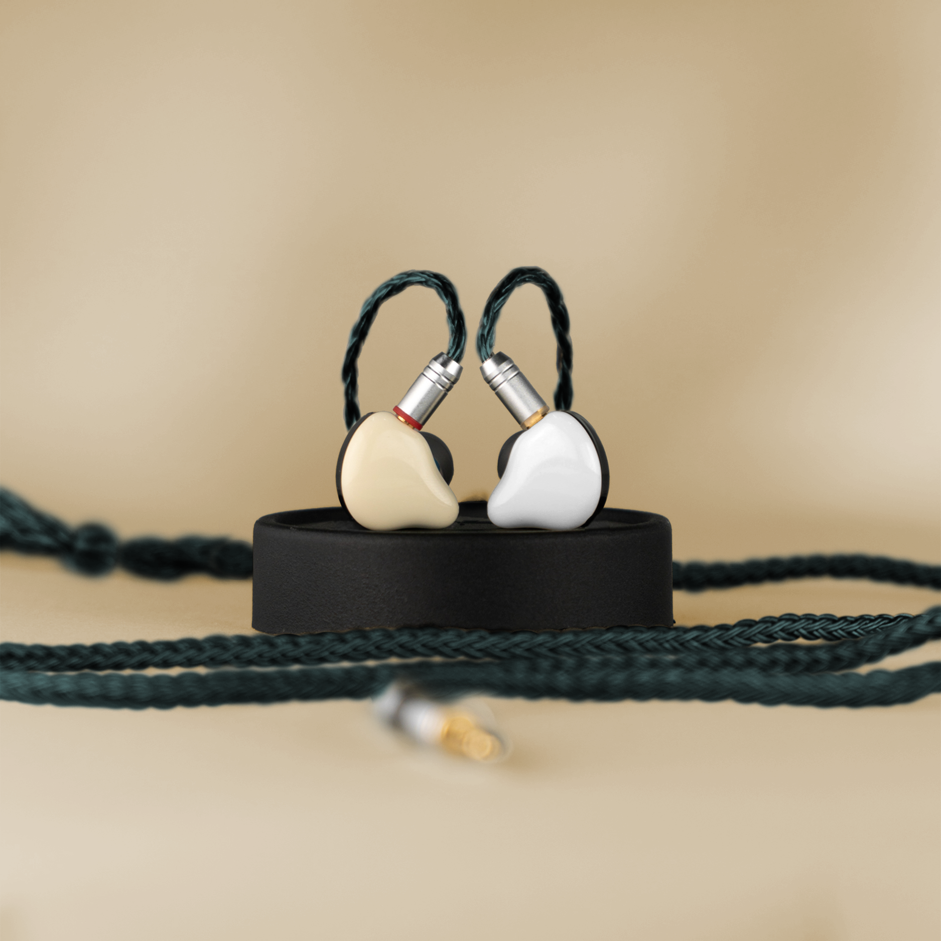 BJ - 2 PRO | Creativo