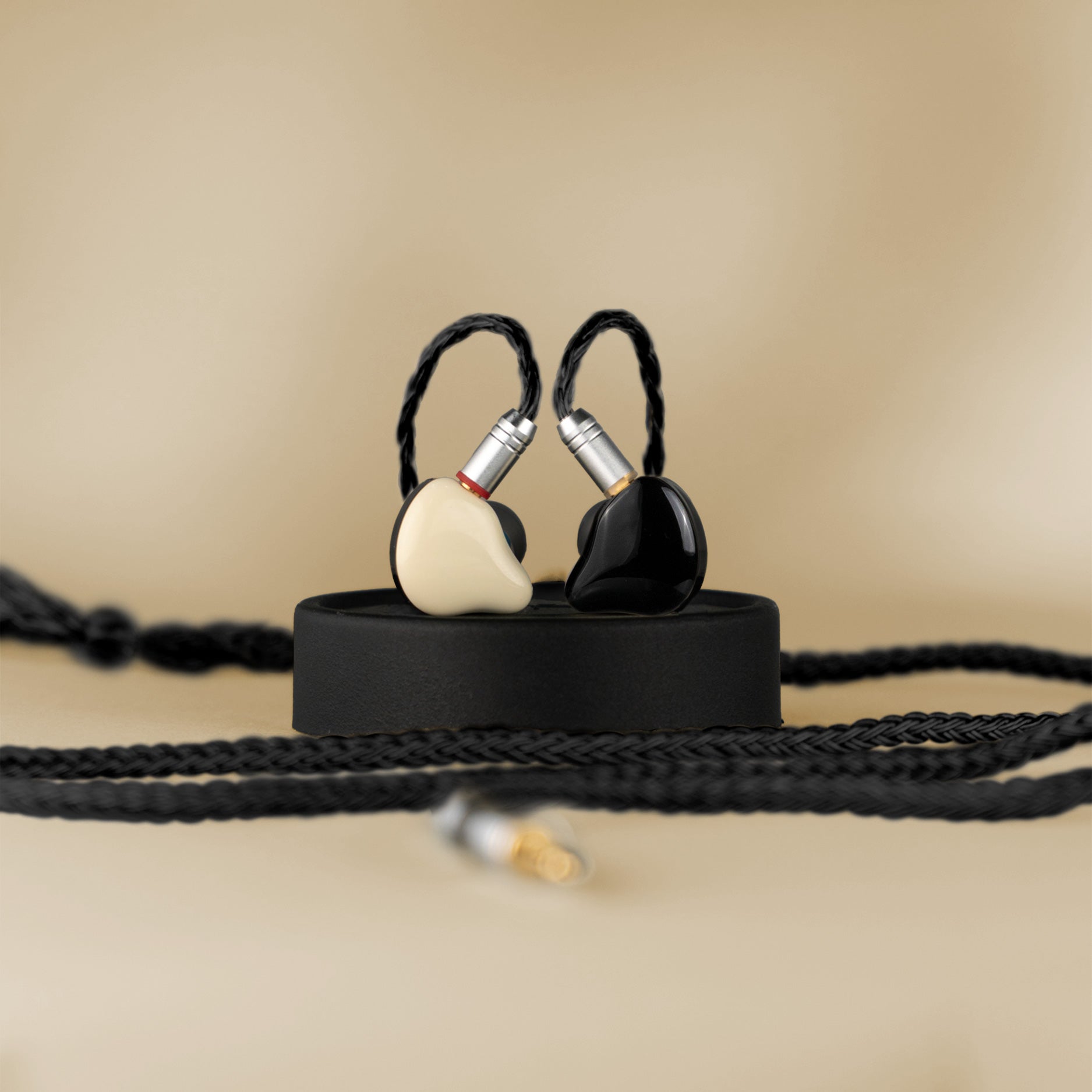 BJ - 2 PRO | Creativo