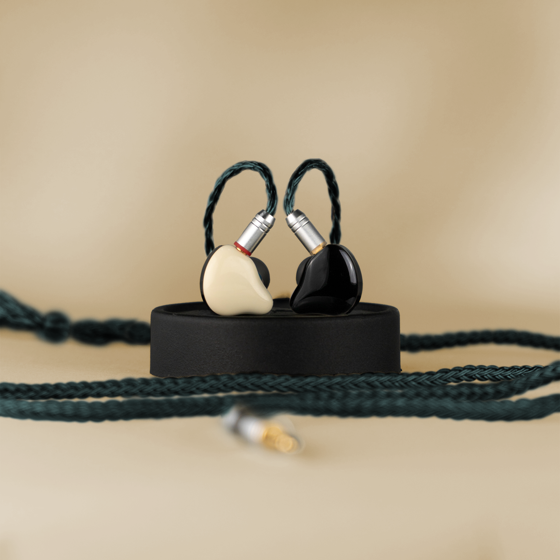 BJ - 2 PRO | Creativo