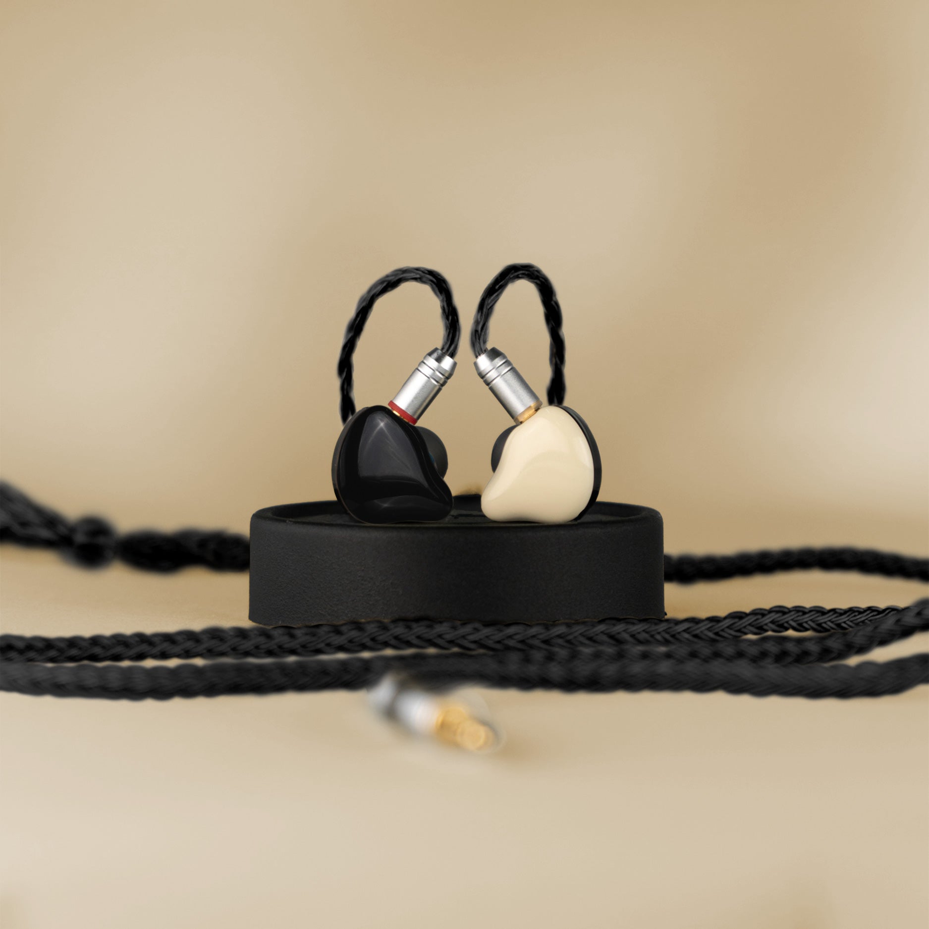 BJ - 2 PRO | Creativo