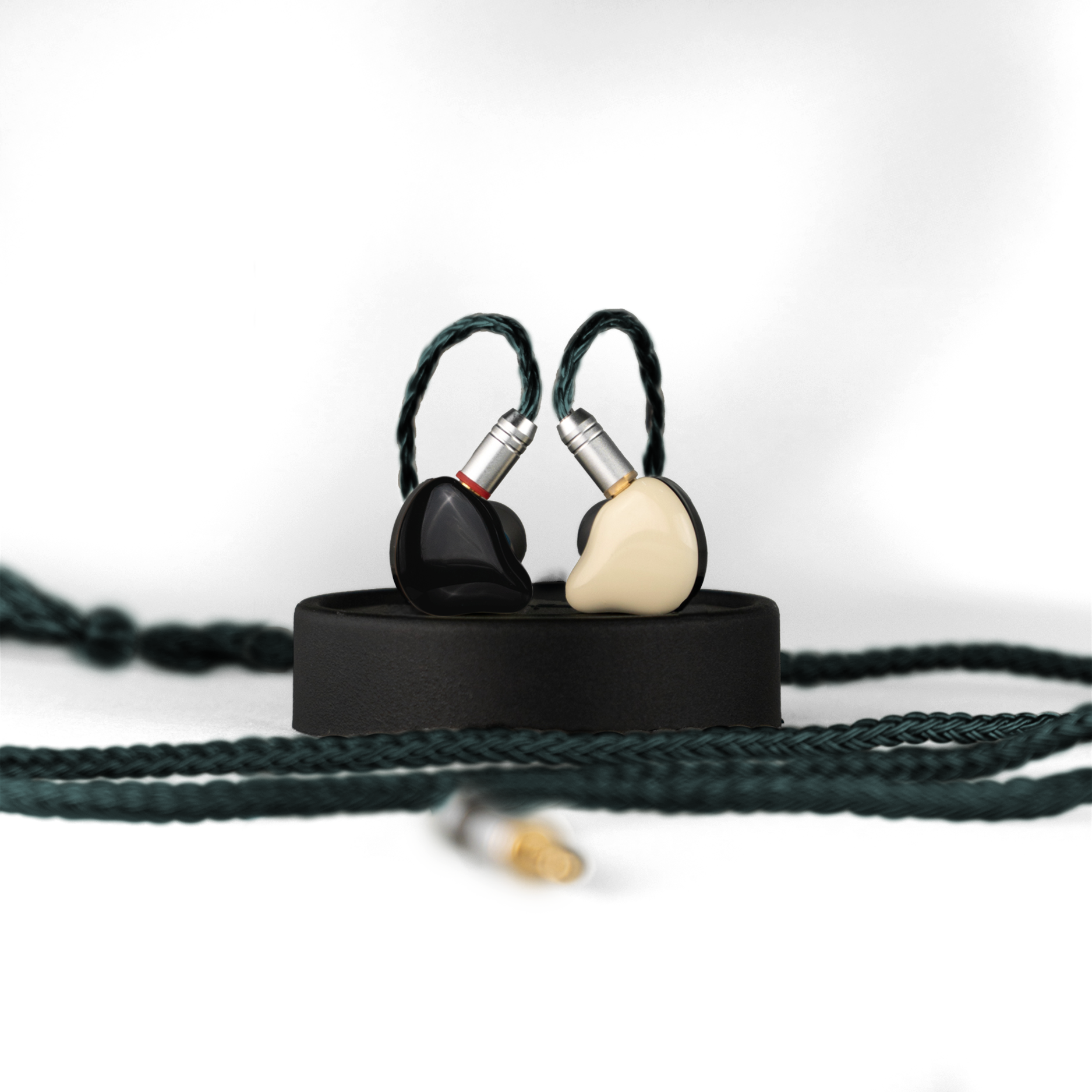 BJ - 2 PRO | Creativo