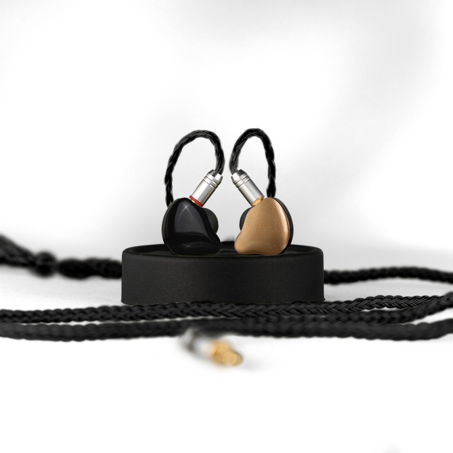 BJ - 2 PRO | Creativo