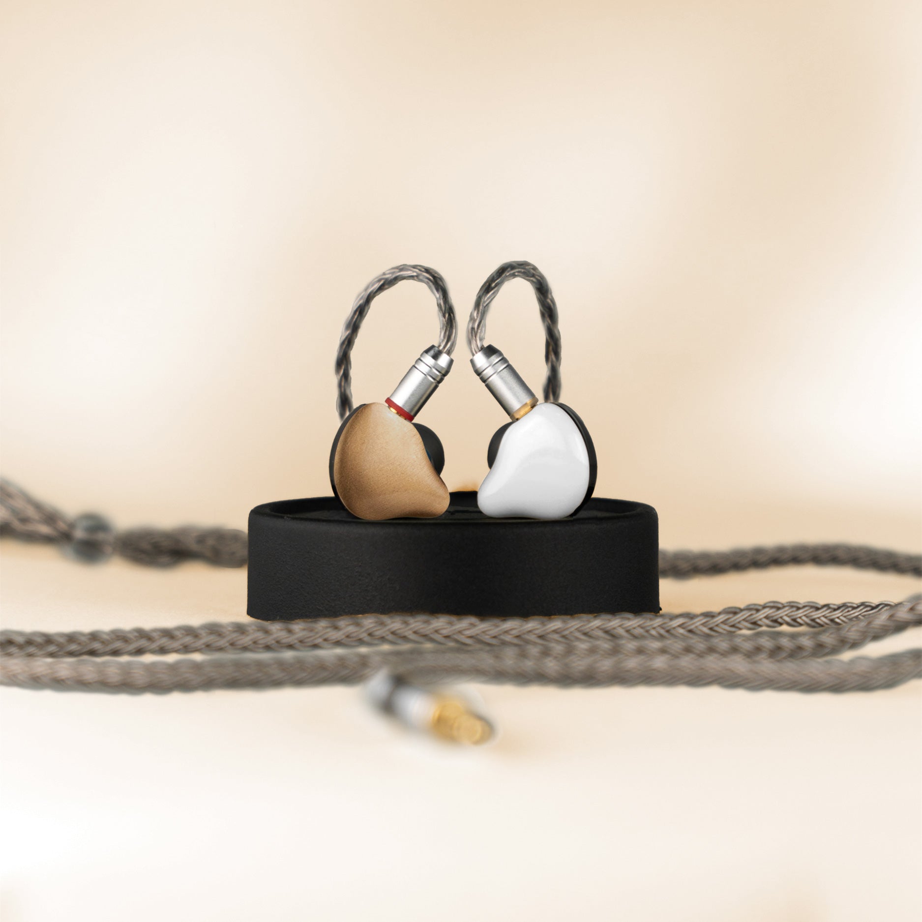 BJ - 2 PRO | Creativo