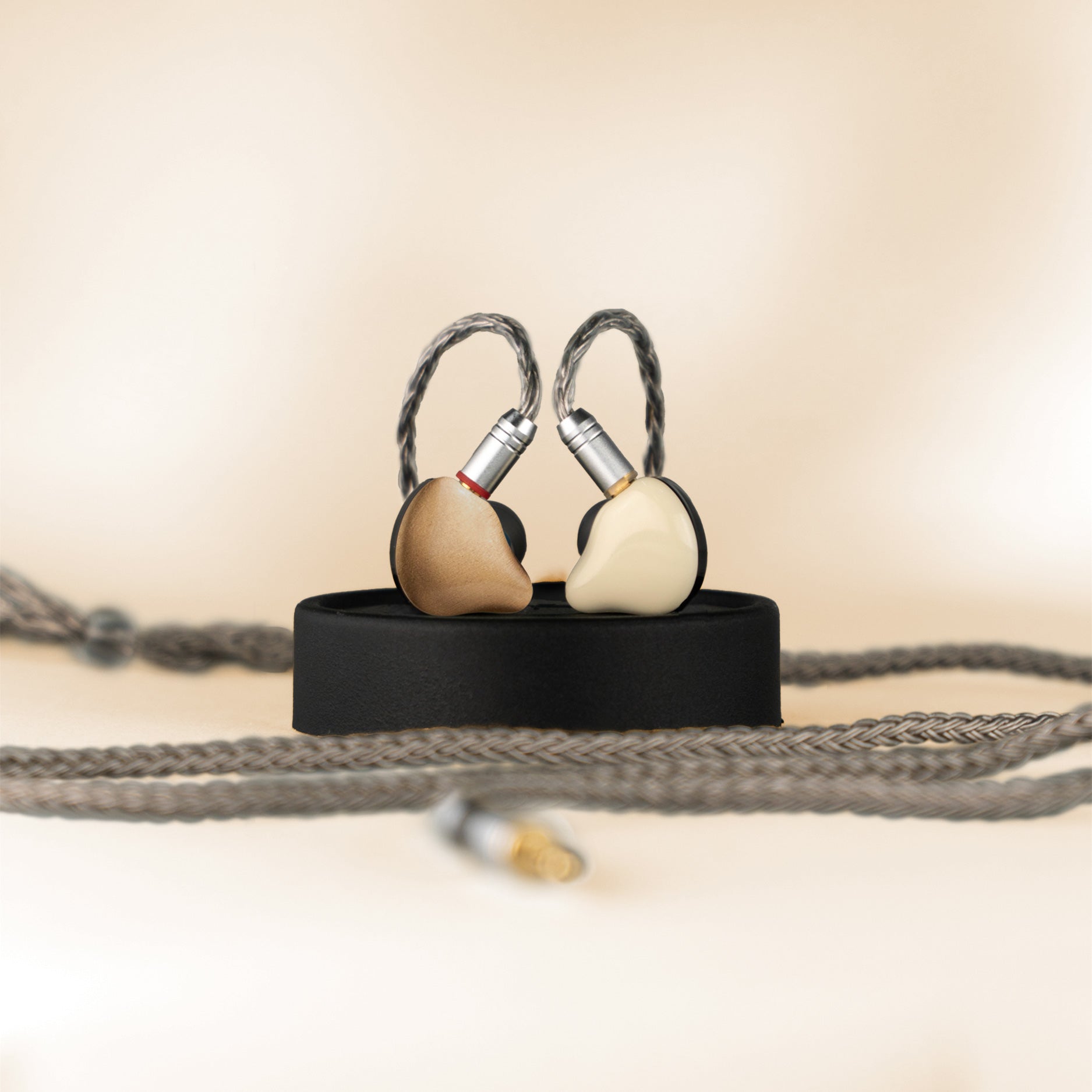 BJ - 2 PRO | Creativo