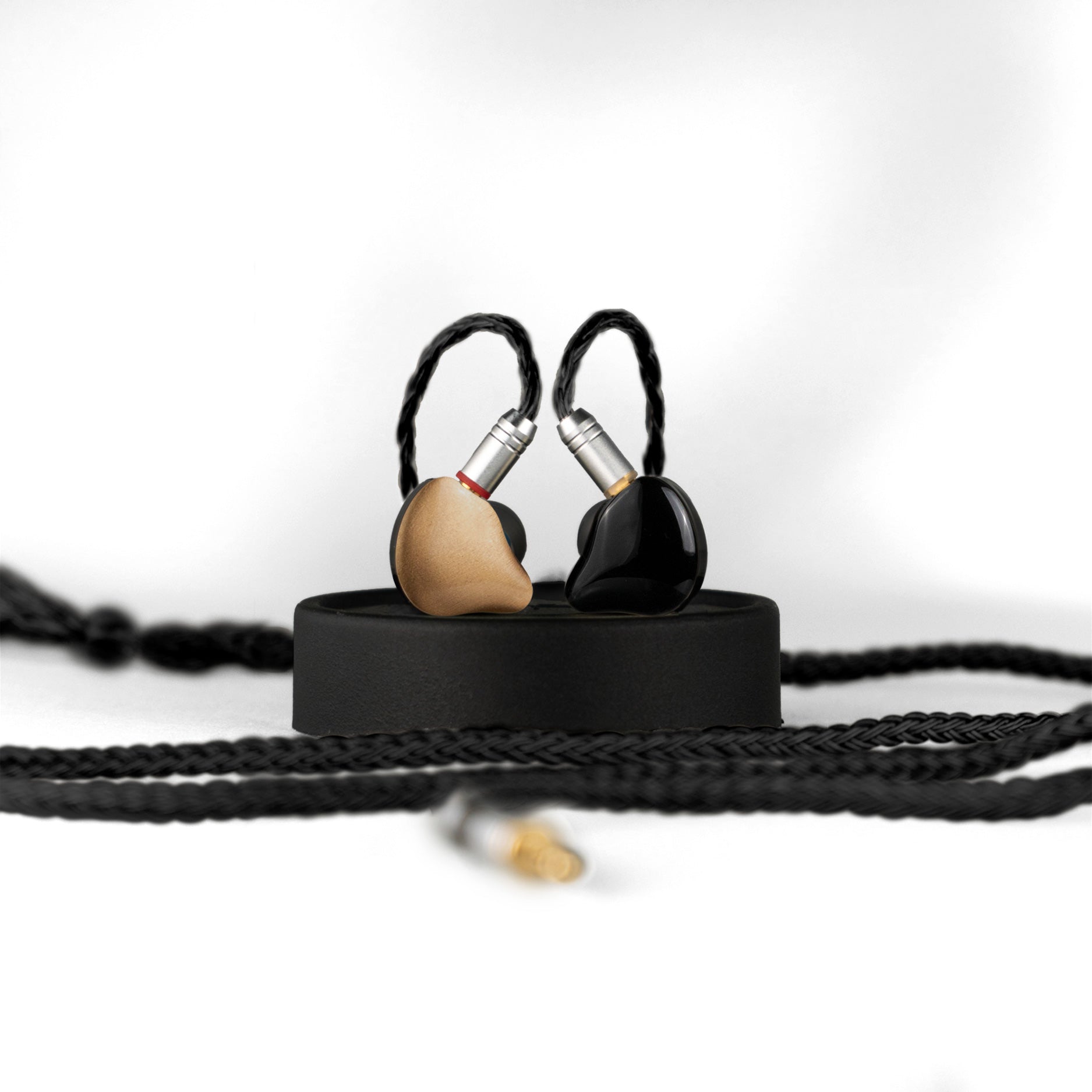 BJ - 2 PRO | Creativo