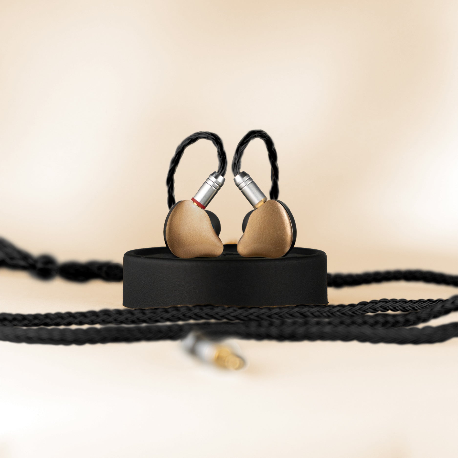 BJ - 2 PRO | Creativo