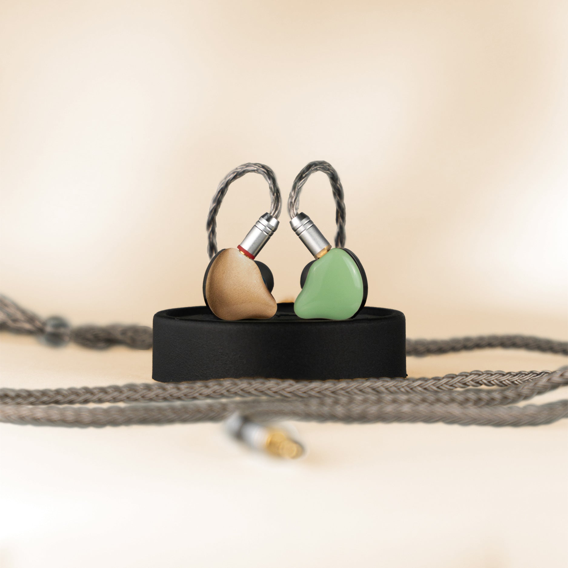 BJ - 2 PRO | Creativo