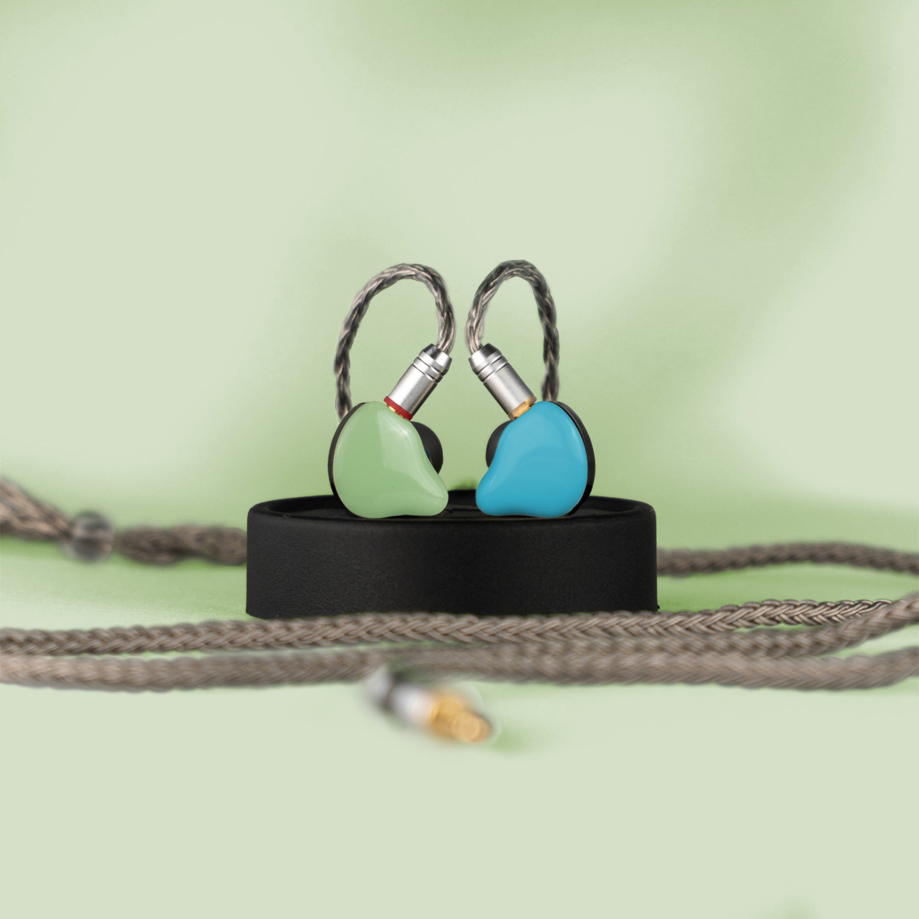 BJ - 2 PRO | Creativo